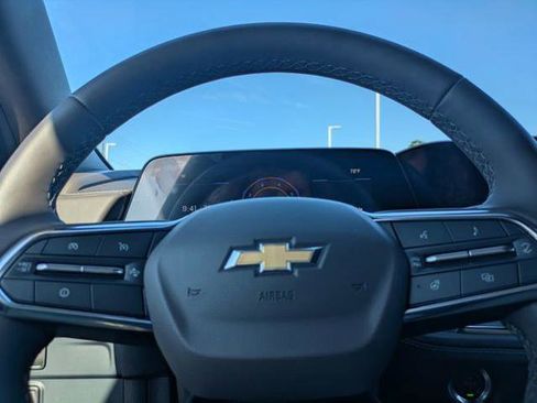 New 2026 Chevrolet Suburban LT w/ Comfort Package RWD image 33