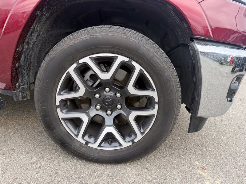 Used 2026 RAM 1500 Laramie AWD/4WD image 14