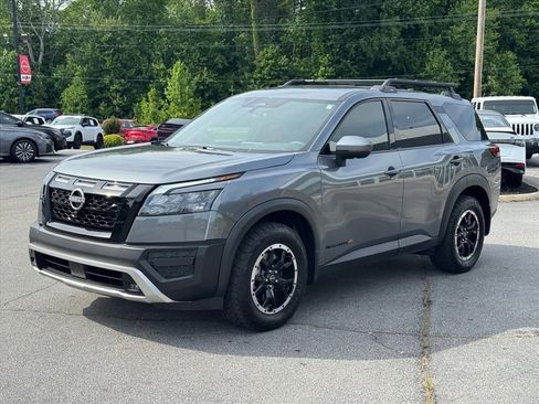 Certified 2025 Nissan Pathfinder Rock Creek AWD/4WD image 7