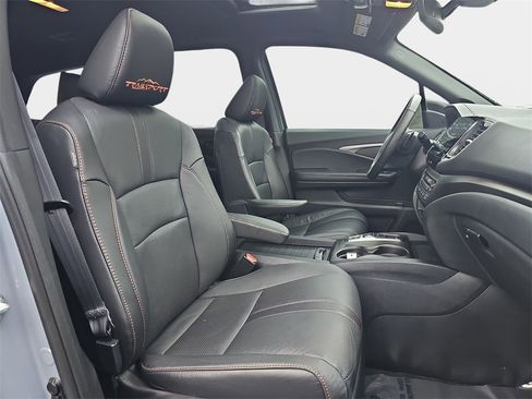 Used 2022 Honda Pilot TrailSport image 12