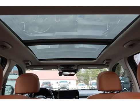 Used 2021 Kia Sorento SX Prestige image 48