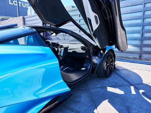 Used 2021 McLaren 765LT Base image 29