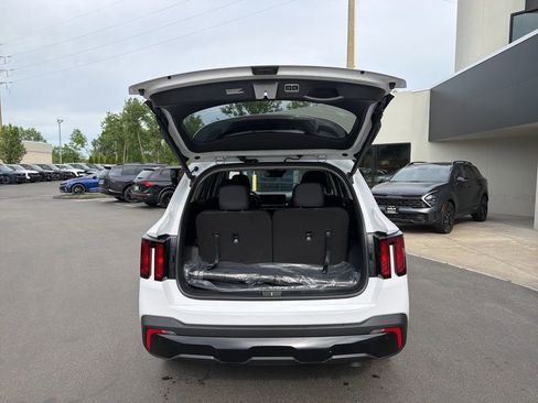 New 2026 Kia Sorento X-Line EX AWD/4WD image 16