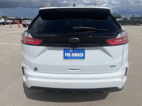 Used 2022 Ford Edge SE w/ Black Appearance Package AWD/4WD image 4