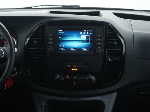 Used 2021 Mercedes-Benz Metris Passenger image 16