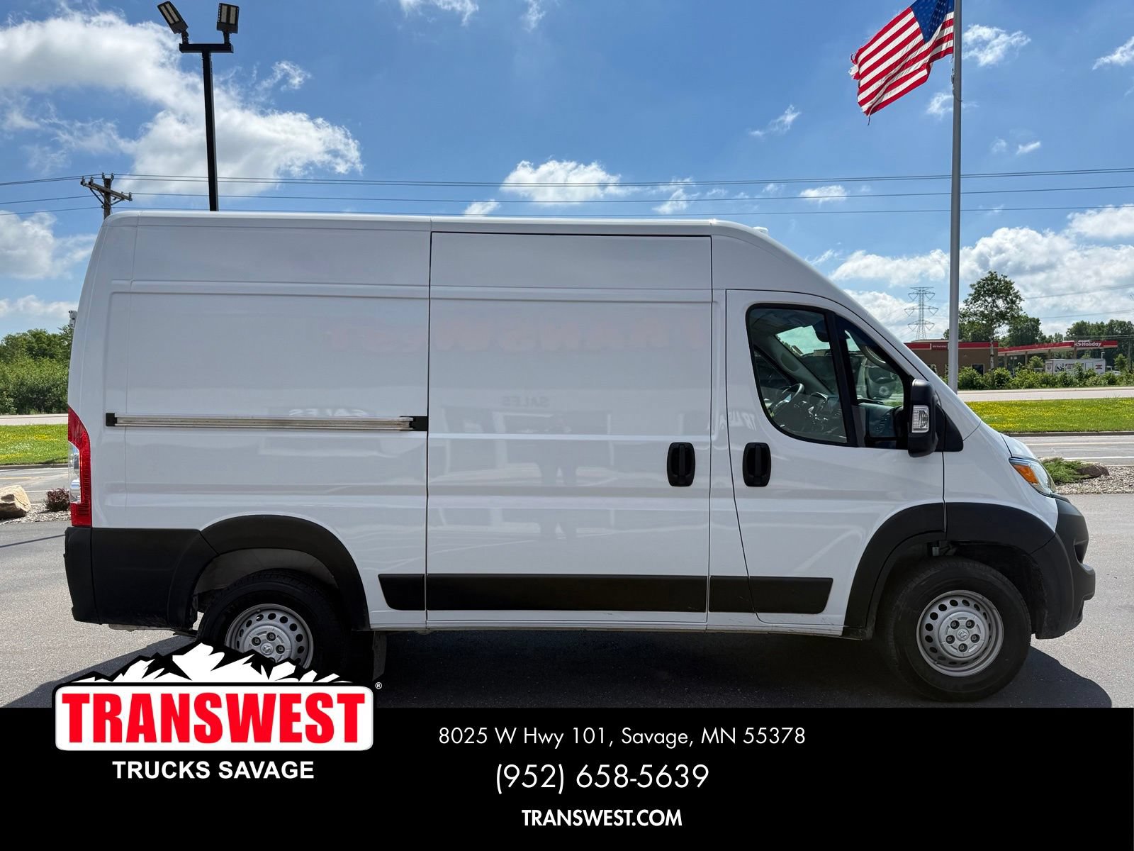 Used 2025 RAM ProMaster 2500 w/ Convenience Group FWD image 15