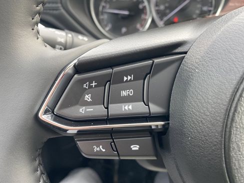 New 2025 MAZDA CX-5 AWD 2.5 S w/ Preferred Package image 18