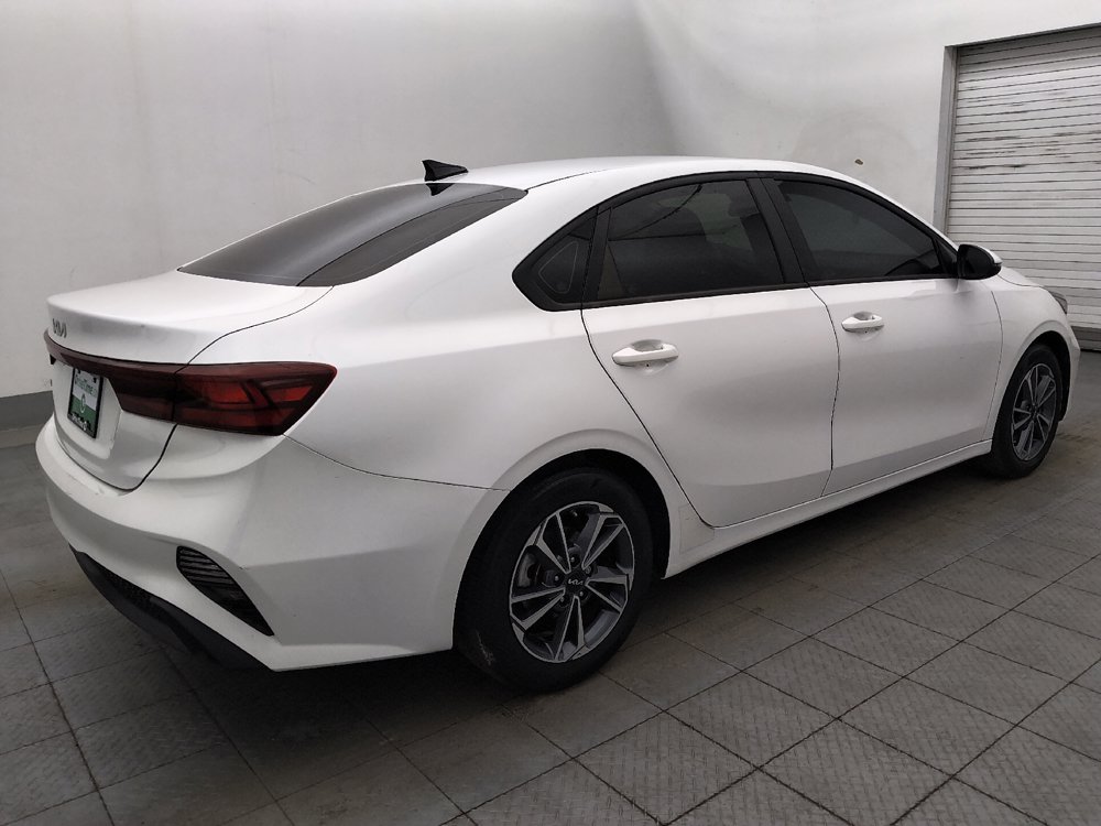 Used 2024 Kia Forte LXS w/ LXS Technology Package FWD image 10