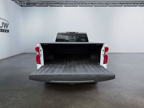 Used 2024 Chevrolet Silverado 1500 ZR2 w/ Technology Package AWD/4WD image 21