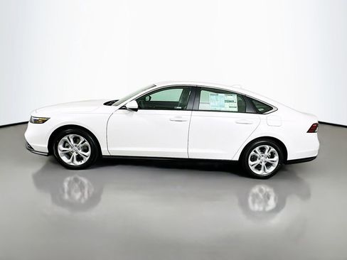 New 2025 Honda Accord LX image 8