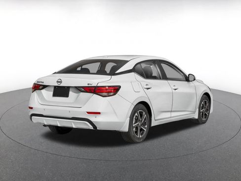 Used 2025 Nissan Sentra SV FWD image 2