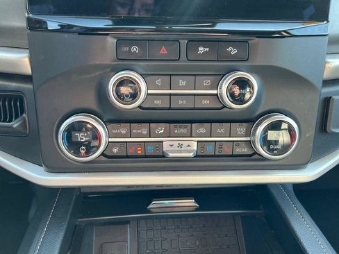 Used 2024 Ford Expedition Max XLT AWD/4WD image 29