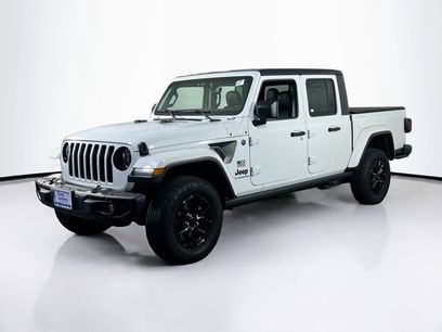Used 2023 Jeep Gladiator Sport