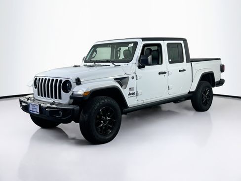 Used 2023 Jeep Gladiator Sport image 1
