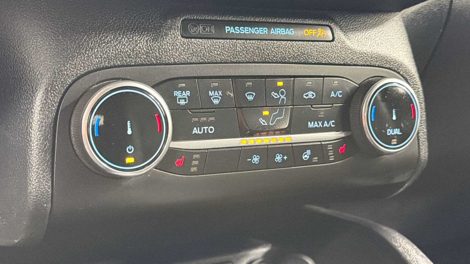 Used 2025 Ford Escape ST-Line Select AWD/4WD image 20