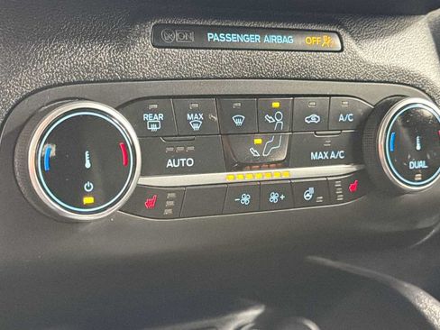 Used 2025 Ford Escape ST-Line Select AWD/4WD image 20