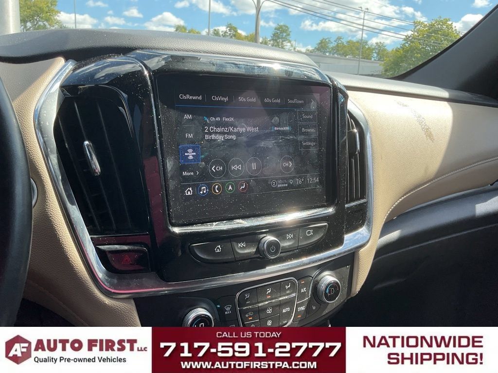 Used 2023 Chevrolet Traverse LT w/ LT Premium Package AWD/4WD image 24