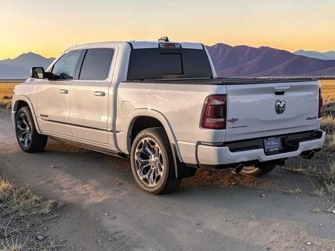 Used 2023 RAM 1500 Limited w/ Body-Colour Bumper Group AWD/4WD image 4