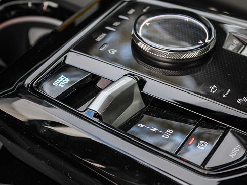 New 2026 BMW i5 eDrive40 w/ M Sport Package image 15