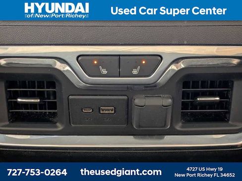 Used 2020 Chevrolet Silverado 3500 High Country w/ Technology Package AWD/4WD image 18