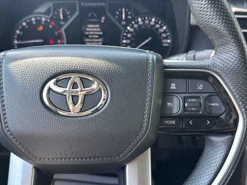 Used 2023 Toyota Tundra Limited AWD/4WD image 23
