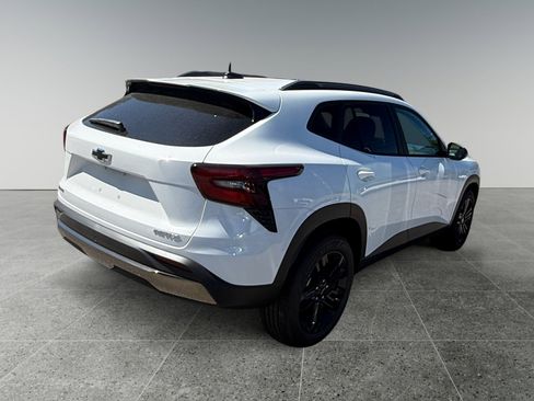 New 2026 Chevrolet Trax ACTIV w/ Driver Confidence Package FWD image 5
