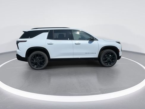 New 2026 Chevrolet Traverse RS image 9