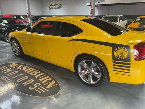 Used 2007 Dodge Charger SRT8 w/ SRT Option Group III RWD image 16