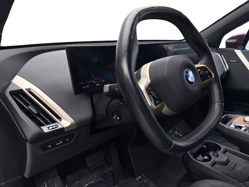 Used 2024 BMW iX xDrive50 w/ Premium Package AWD/4WD image 49
