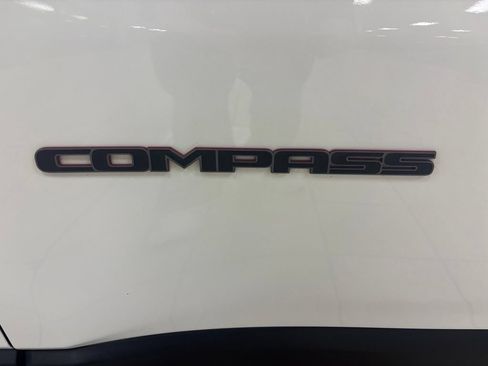 Used 2021 Jeep Compass Trailhawk AWD/4WD image 8