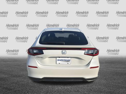 Used 2024 Honda Civic EX-L image 9