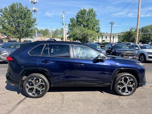 Used 2024 Toyota RAV4 XSE w/ Weather Package AWD/4WD image 9