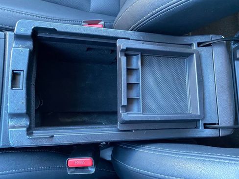 Used 2016 Subaru Outback 3.6R Limited image 20