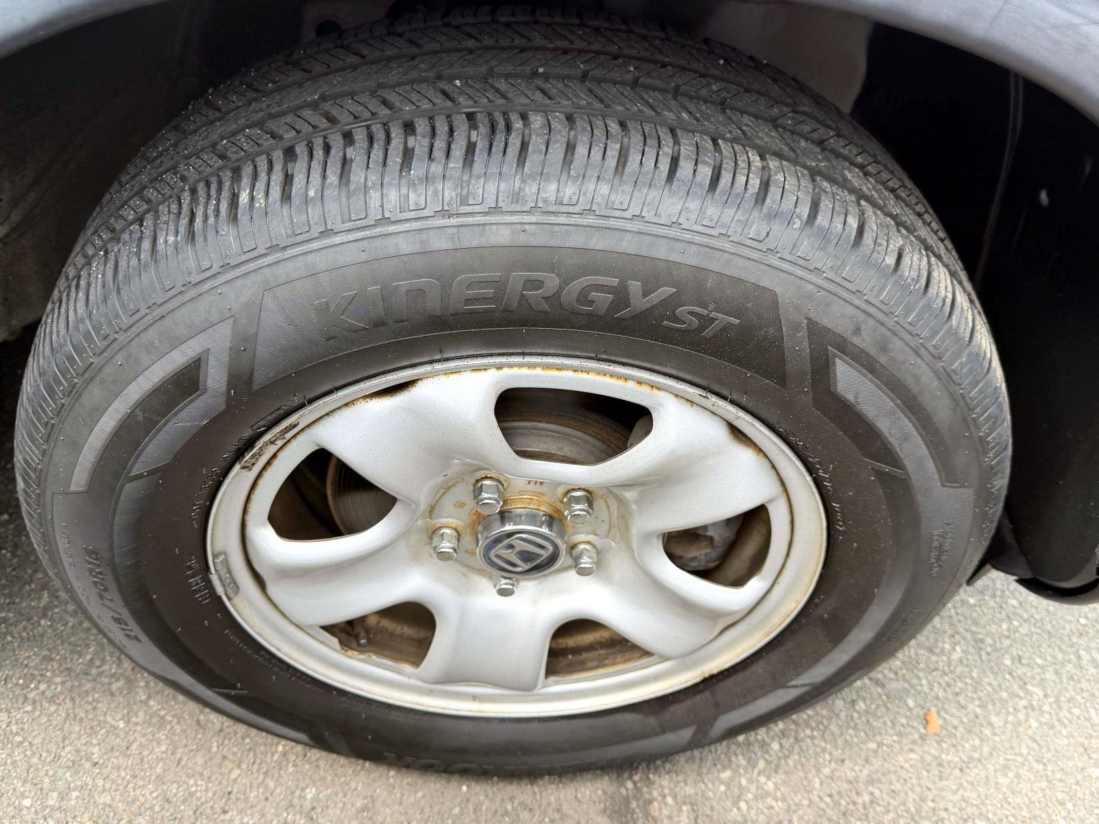 Used 2015 Honda CR-V LX image 8