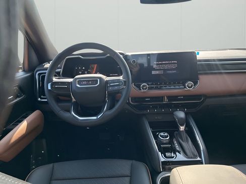 New 2026 GMC Canyon AT4 w/ AT4 Premium Package AWD/4WD image 27