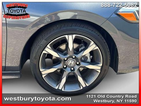 Used 2025 Honda Civic Sport image 14