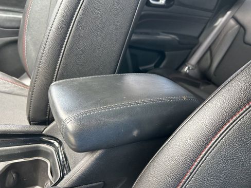 Used 2024 Jeep Compass Trailhawk image 31