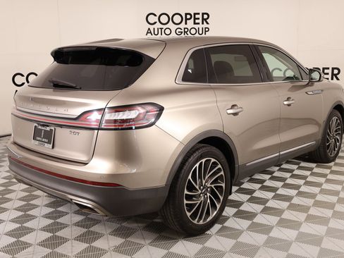 Used 2019 Lincoln Nautilus Reserve image 22