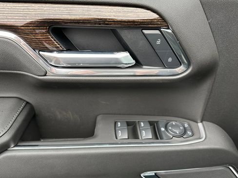 New 2025 GMC Sierra 1500 Elevation w/ LPO, Elevation Black Package image 10