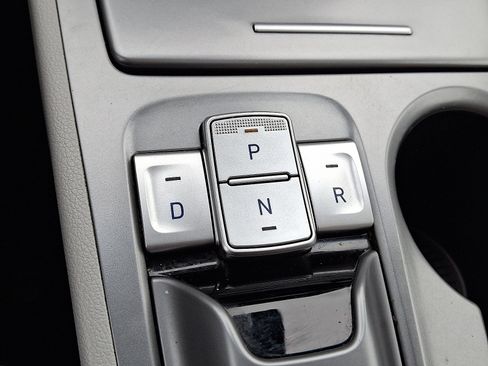 Used 2021 Hyundai Kona Ultimate image 15