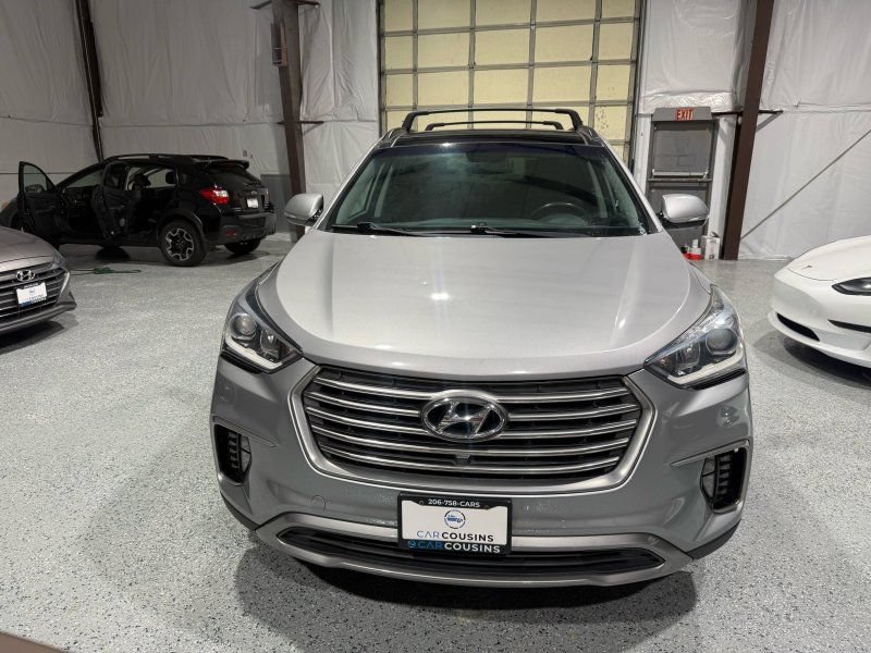Used 2017 Hyundai Santa Fe Limited AWD/4WD image 9