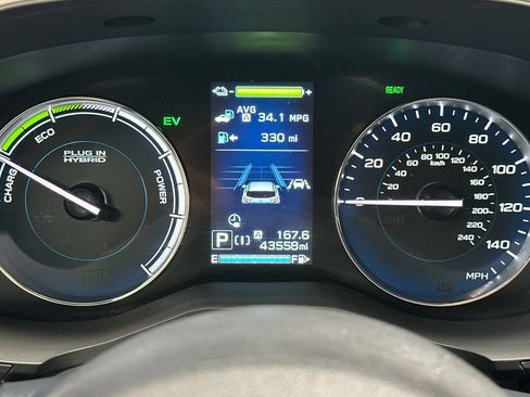 Used 2023 Subaru Crosstrek Hybrid AWD/4WD image 31