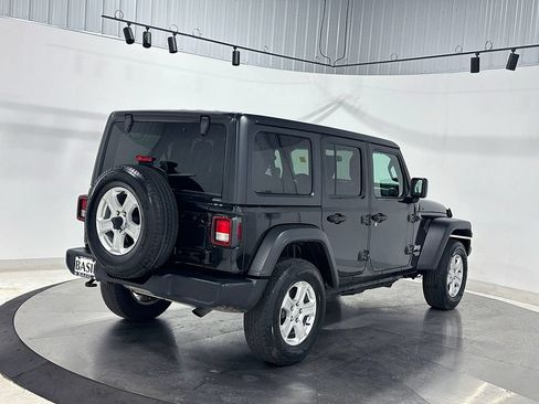 Used 2021 Jeep Wrangler Unlimited Sport AWD/4WD image 11