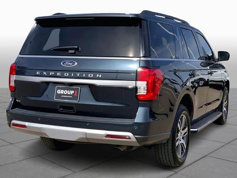 Used 2023 Ford Expedition XLT image 13
