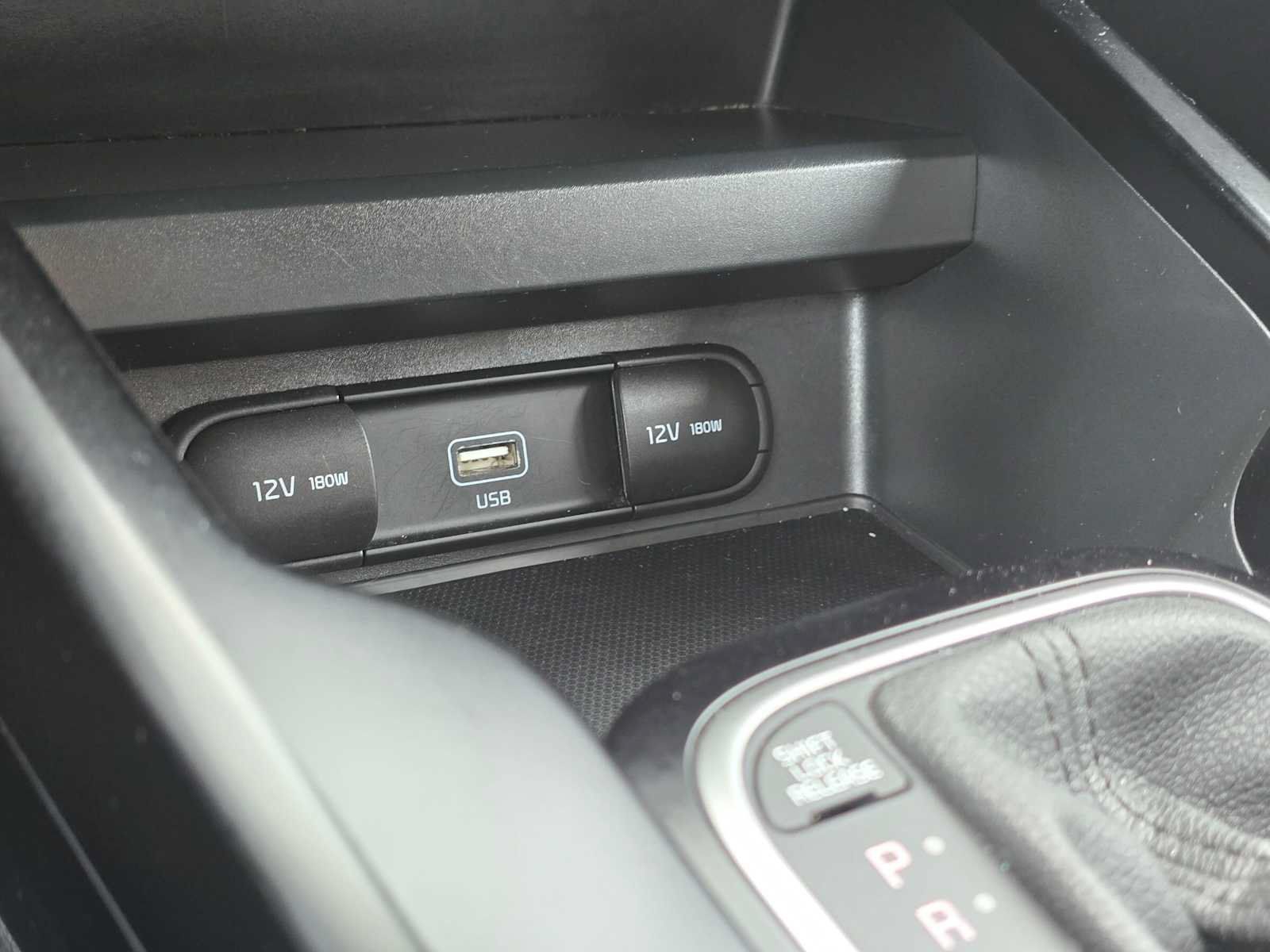 Used 2021 Kia Soul S FWD image 32