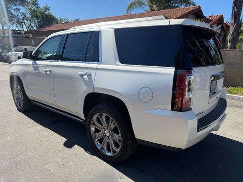Used 2015 GMC Yukon Denali w/ Touring Package AWD/4WD image 12