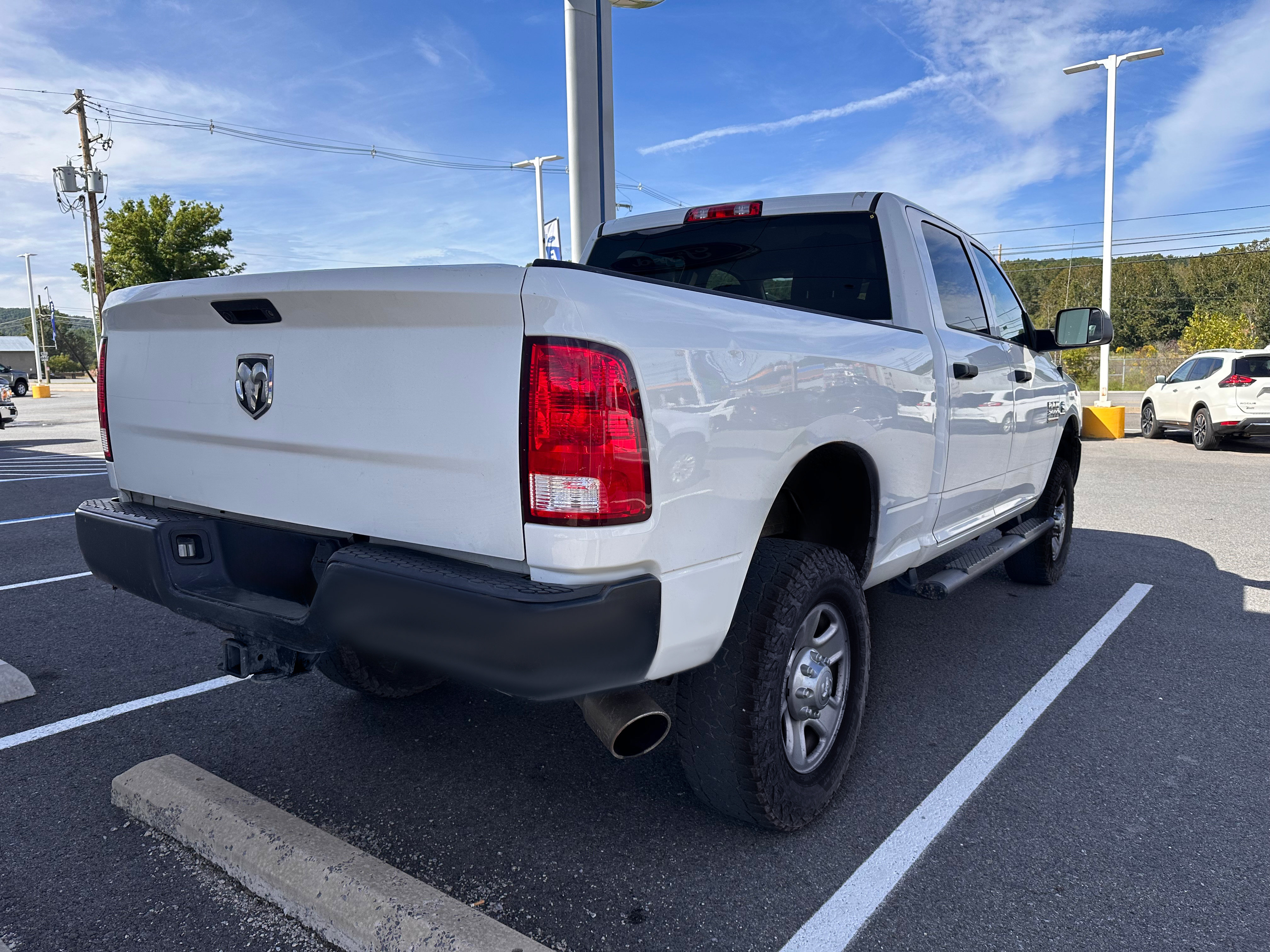 Used 2018 RAM 2500 Tradesman w/ Snow Chief Group AWD/4WD image 3