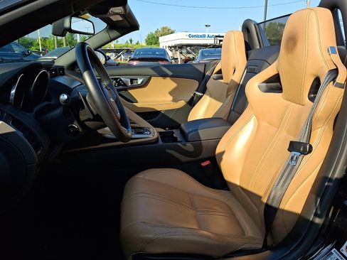 Used 2015 Jaguar F-TYPE Convertible RWD image 12