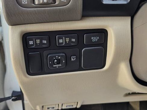 Used 2003 Lexus LX 470 4WD image 19
