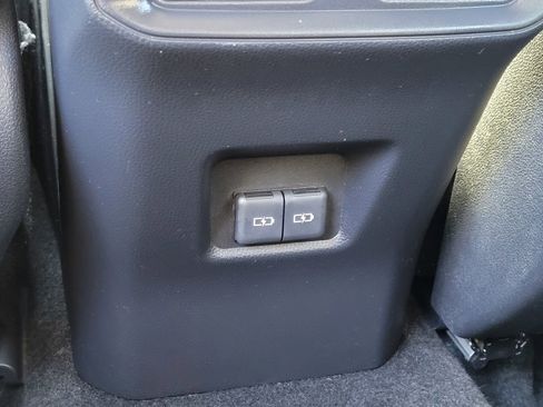 Used 2023 Toyota RAV4 TRD Off-Road image 12